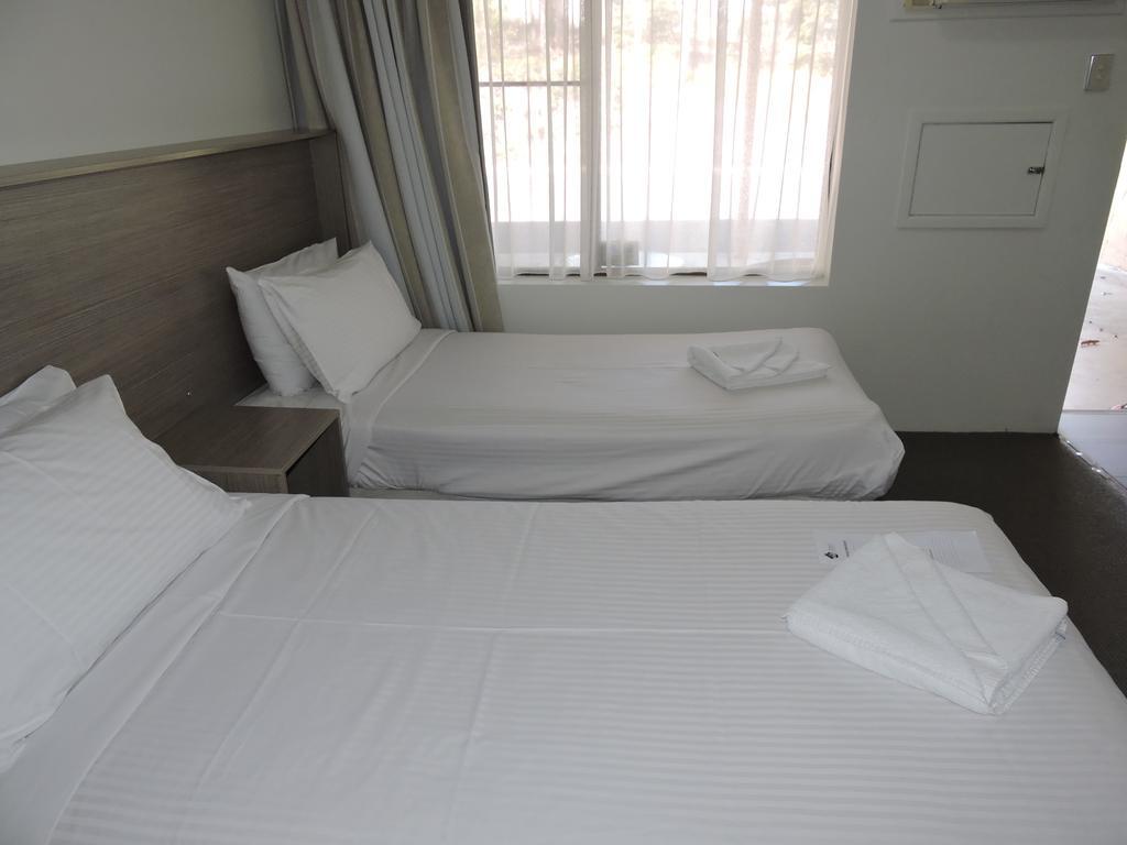 Town & Country Motel Nerang Ruang foto