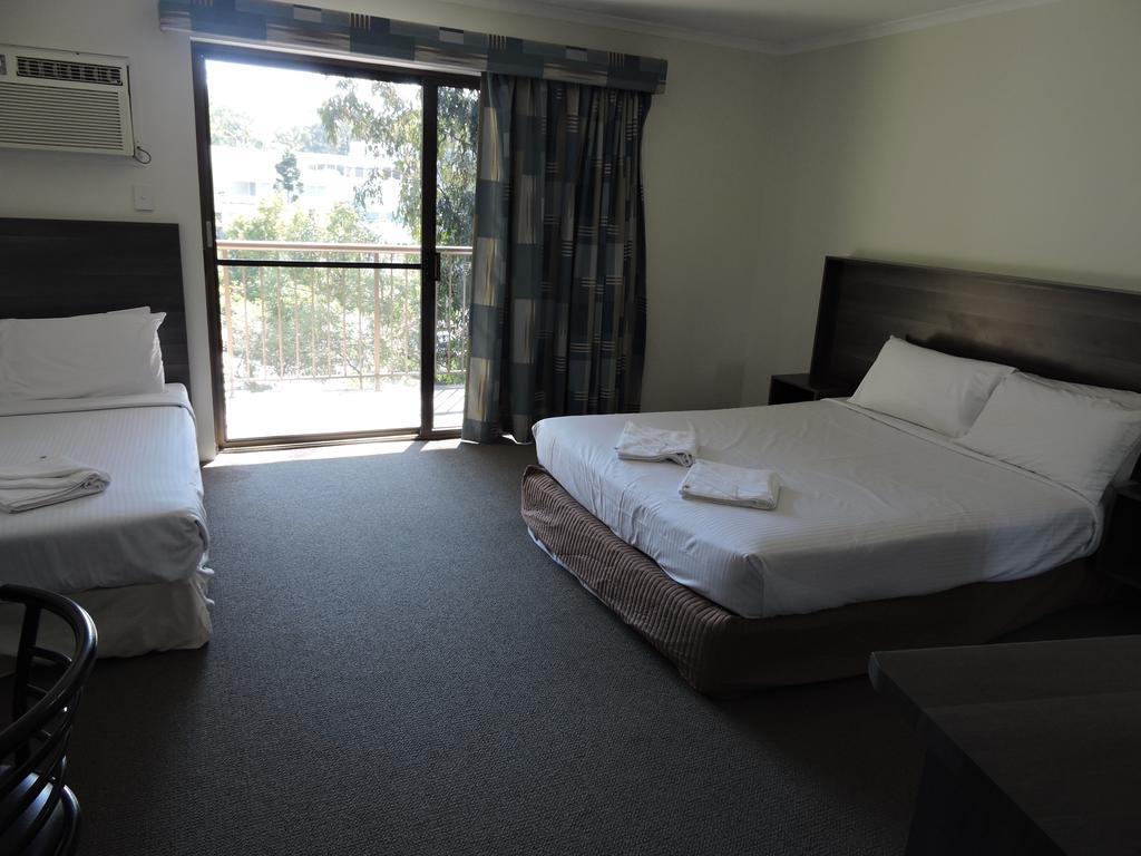 Town & Country Motel Nerang Ruang foto