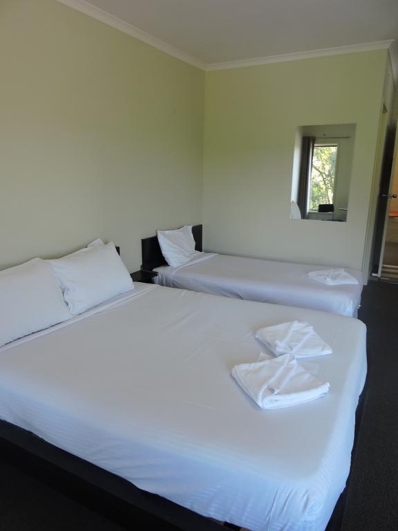 Town & Country Motel Nerang Ruang foto